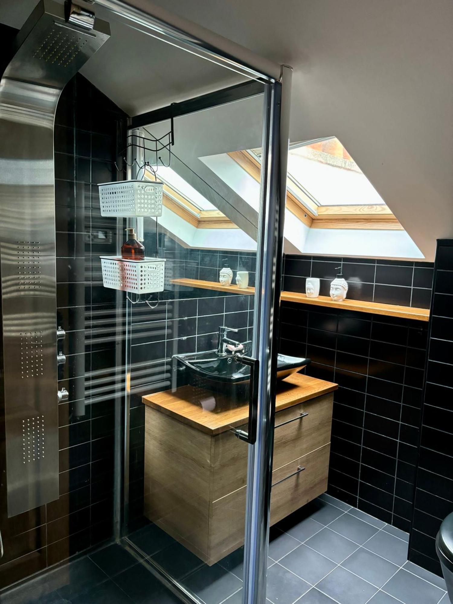 Bois-Colombes Le Chalet - Appartement Equipe - Entre Paris Et La Defense מראה חיצוני תמונה